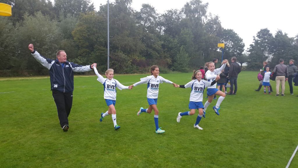 2b5227b7-2e91-4f14-9426-a3792068b106